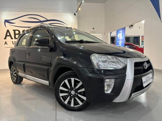TOYOTA ETIOS CROSS 1.5 16V FLEX 4P MANUAL TOYOTA ETIOS CROSS 1.5 16V FLEX 4P MANUAL
